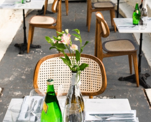 terrasstoelen en terrastafels